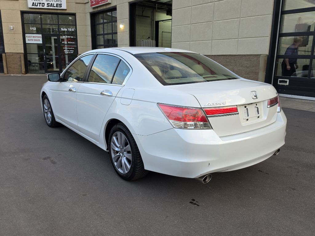 2011 Honda Accord Image 8