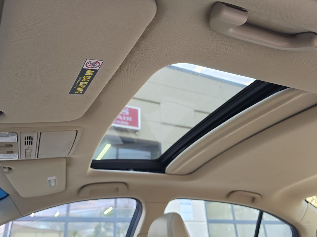 2011 Honda Accord Image 14