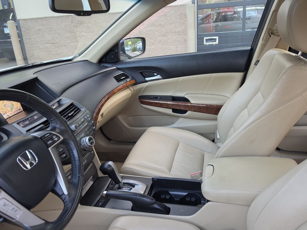 2011 Honda Accord Image 15