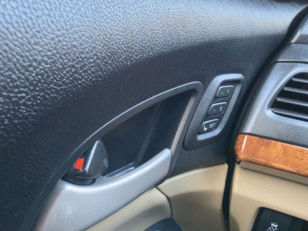 2011 Honda Accord Image 20
