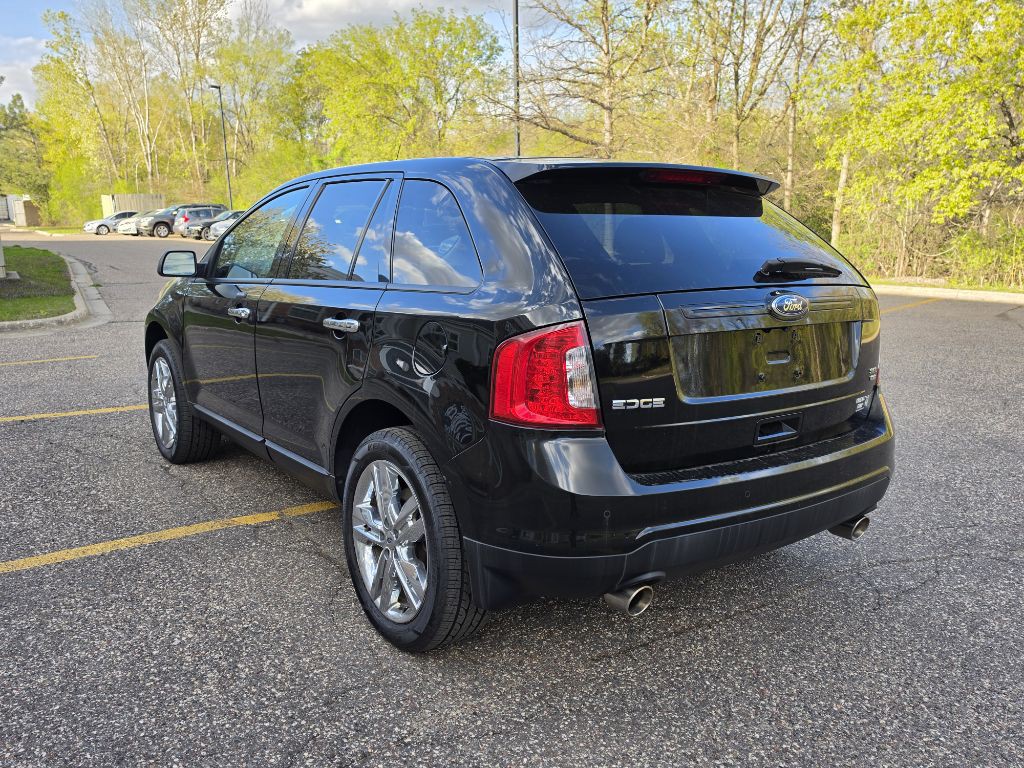 2011 Ford Edge Image 11