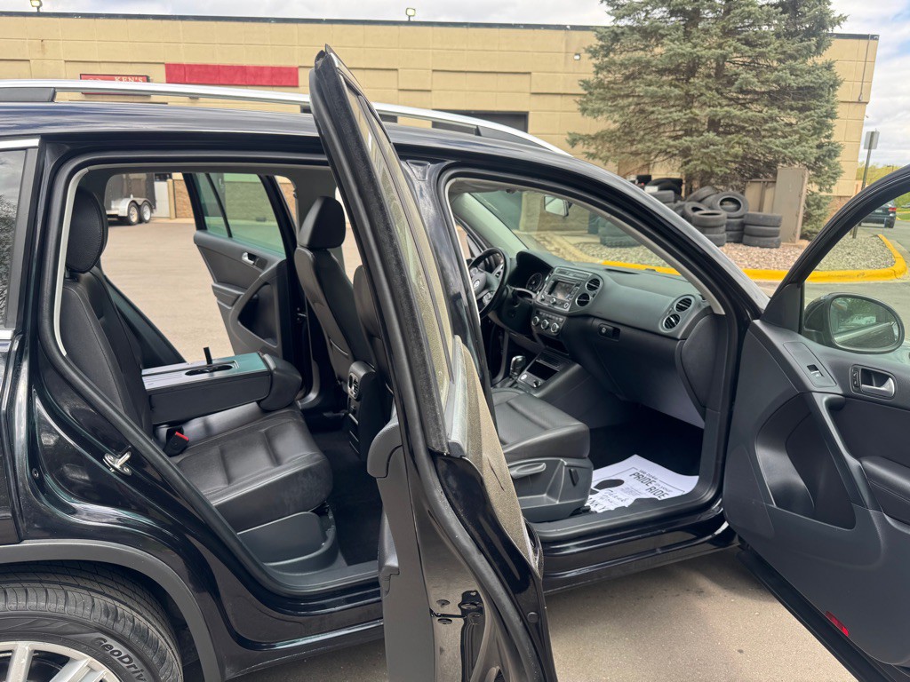 2014 Volkswagen Tiguan Image 9
