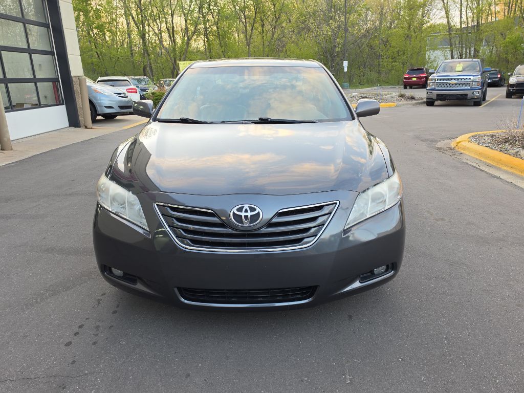 2009 Toyota Camry Image 2