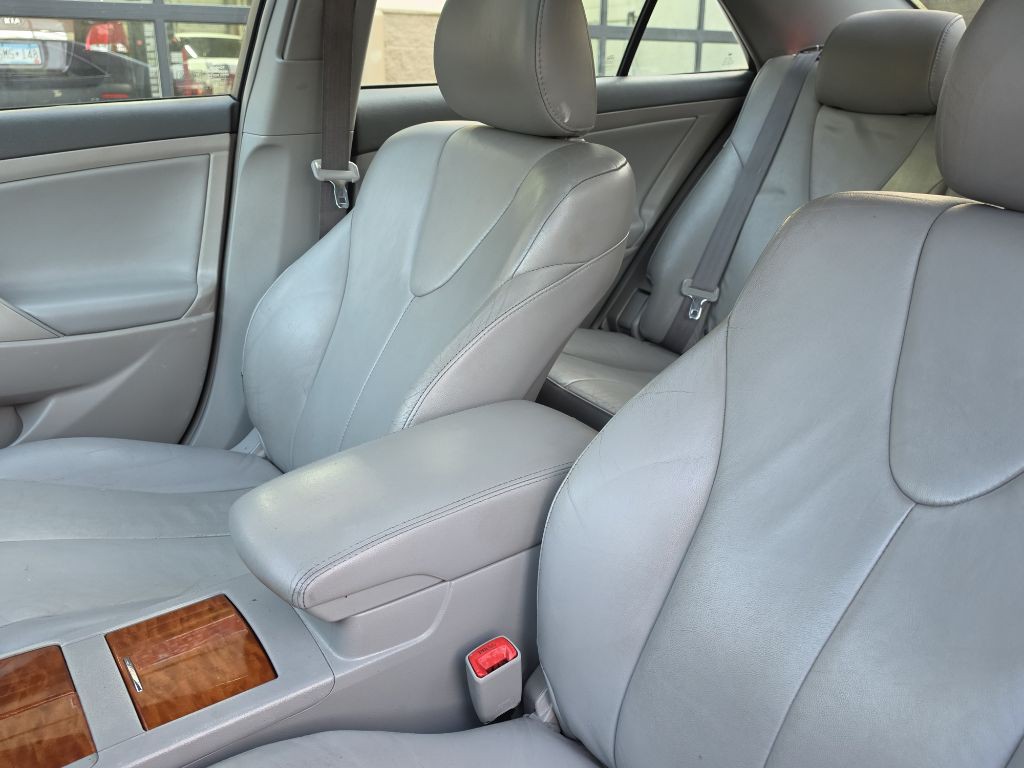 2009 Toyota Camry Image 13