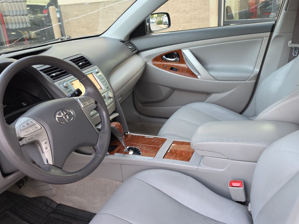 2009 Toyota Camry Image 14
