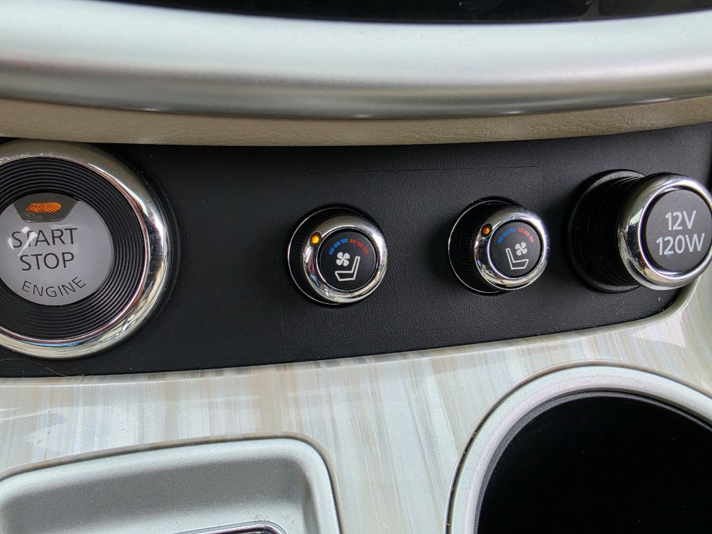 2015 Nissan Murano Image 23