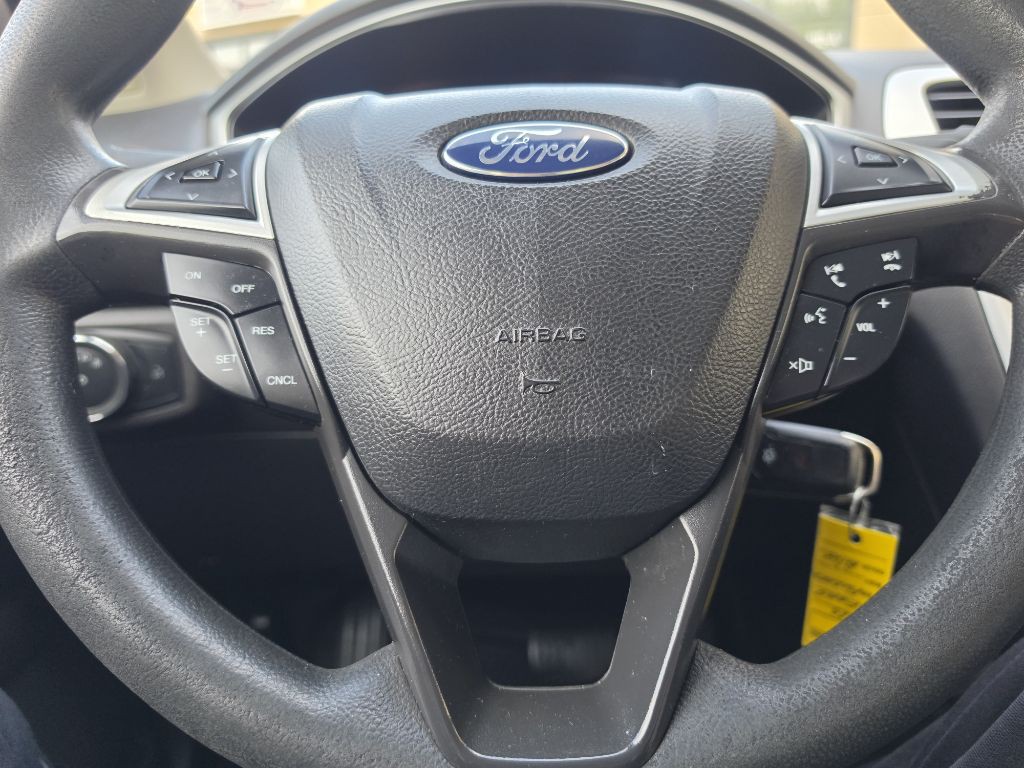 2015 Ford Fusion Image 20