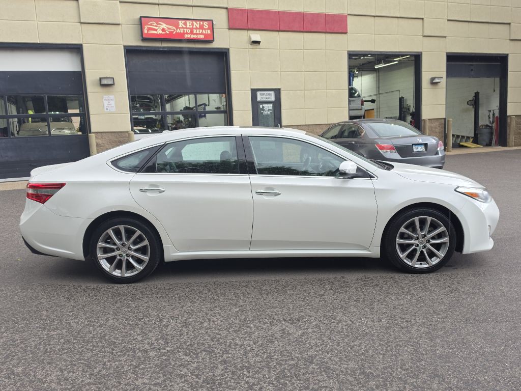 2014 Toyota Avalon Image 5