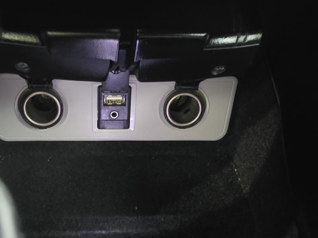 2014 Toyota Avalon Image 13