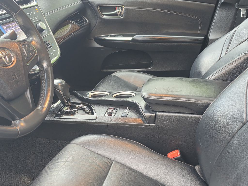 2014 Toyota Avalon Image 14