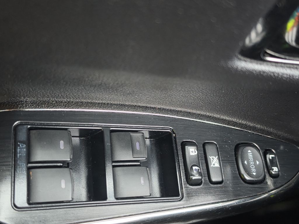 2014 Toyota Avalon Image 24