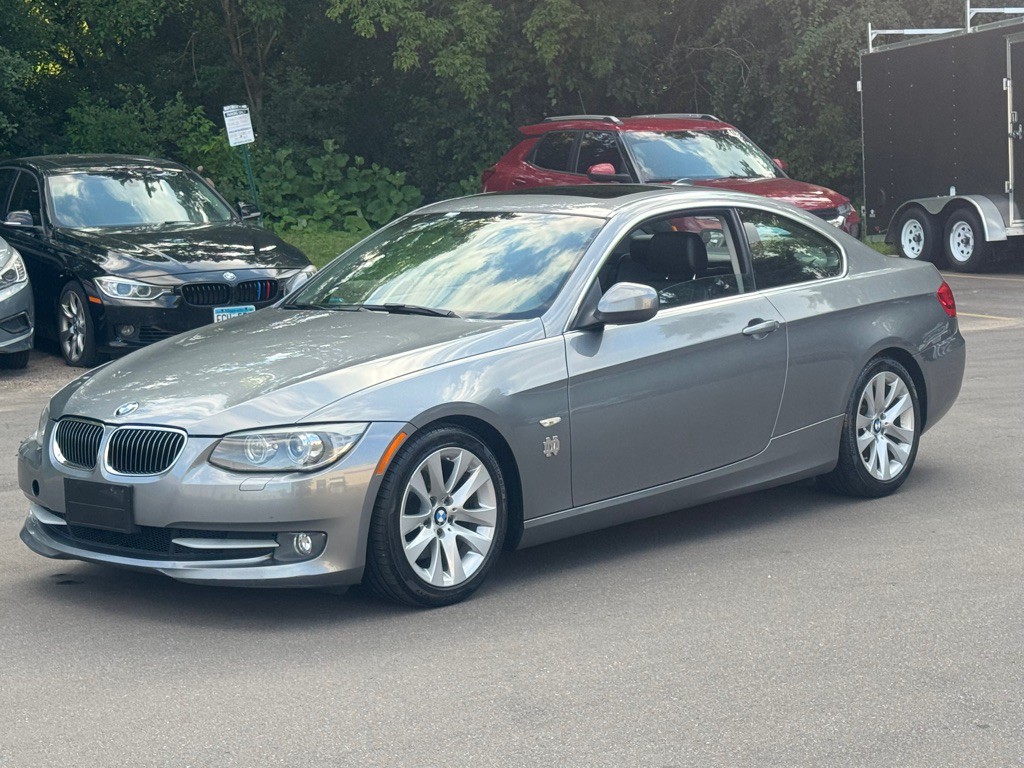 2013 BMW 3 Series Image 4