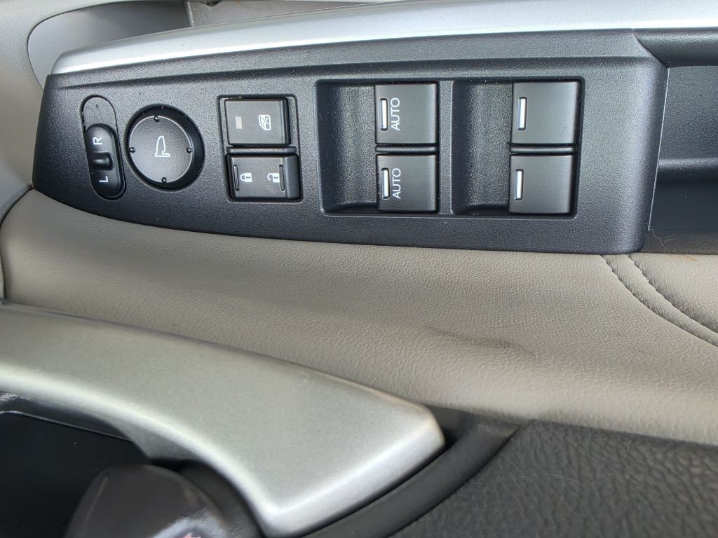 2008 Honda Accord Image 15