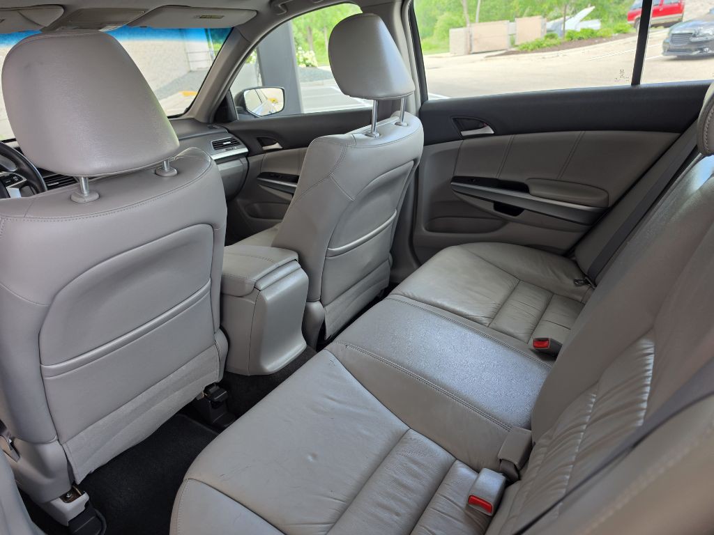 2008 Honda Accord Image 17