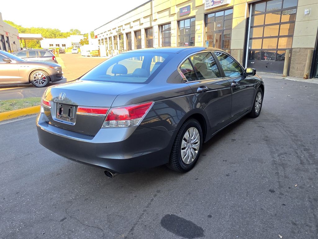 2012 Honda Accord Image 8
