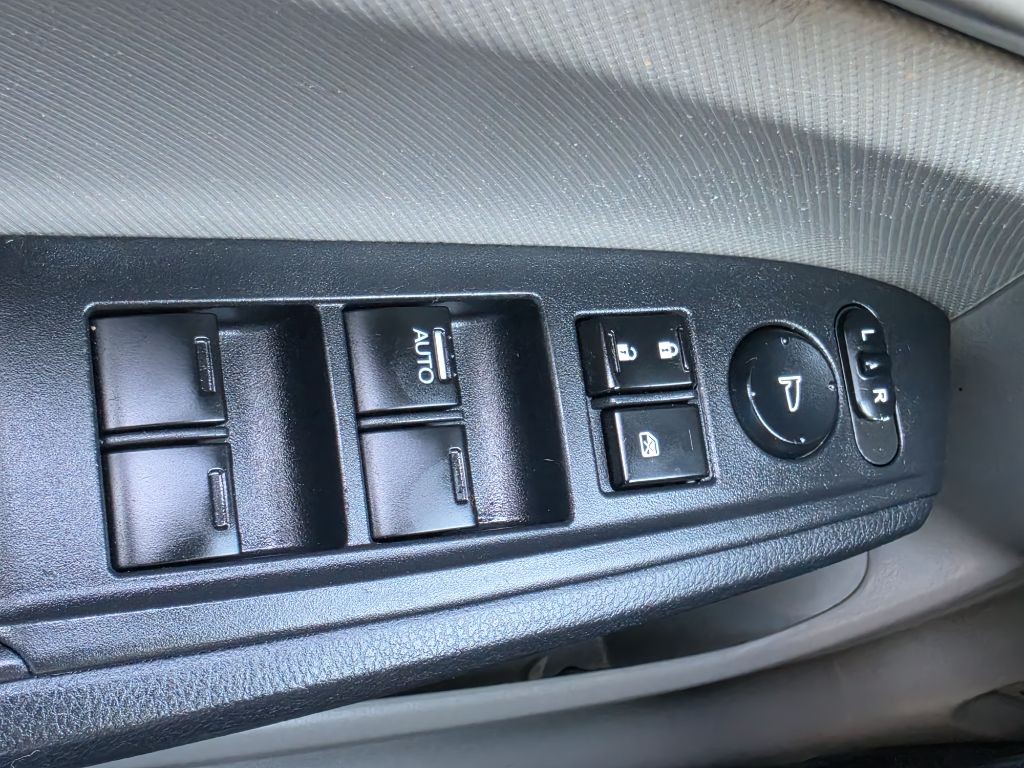 2012 Honda Accord Image 14
