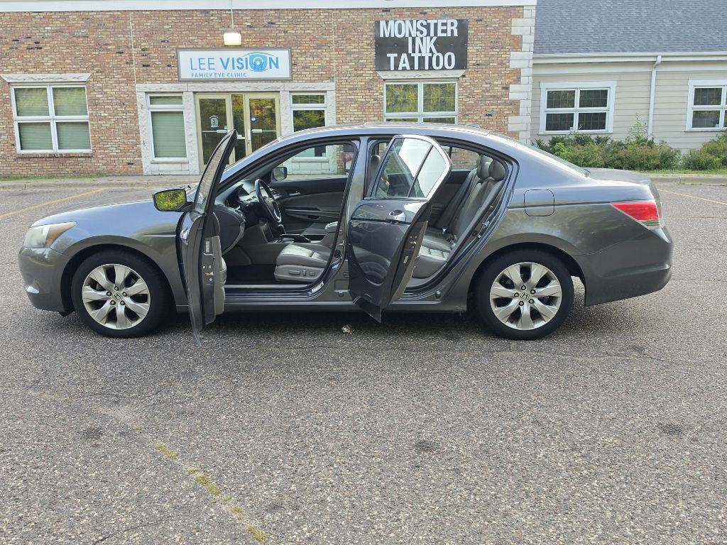2010 Honda Accord Image 14