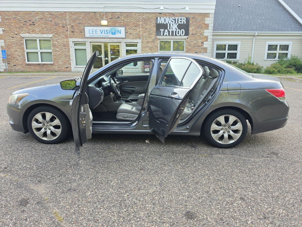 2010 Honda Accord Image 15