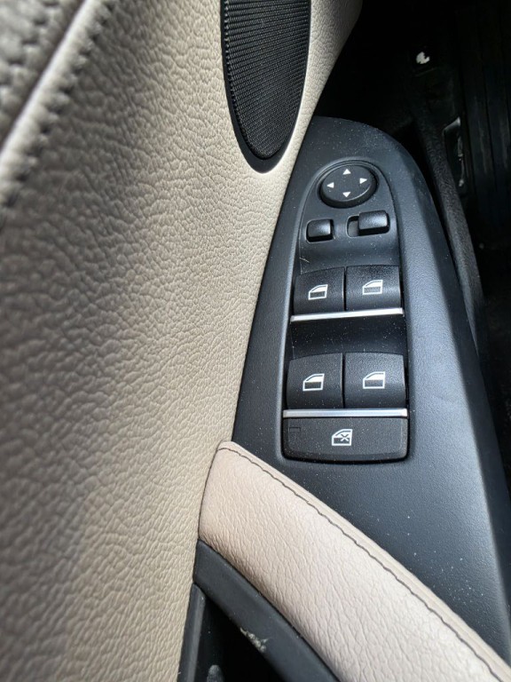 2014 BMW X3 Image 32