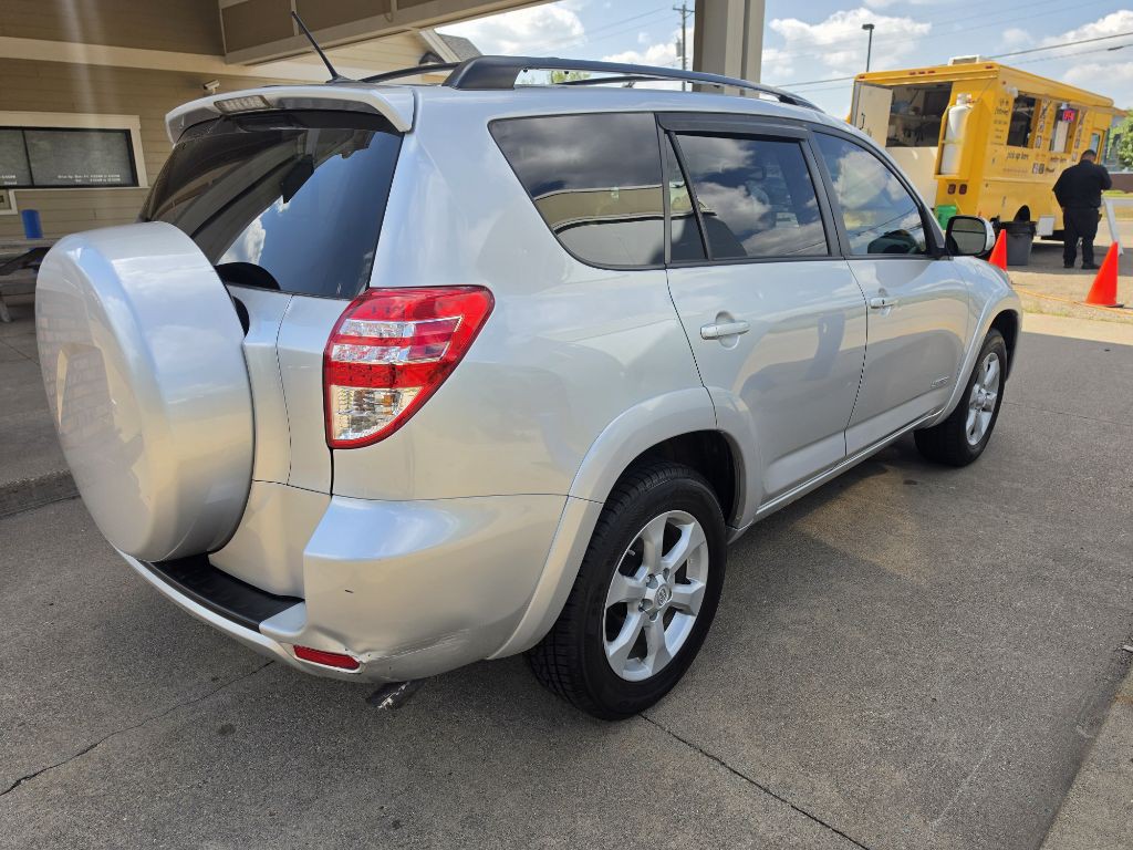 2011 Toyota Rav4 Image 14