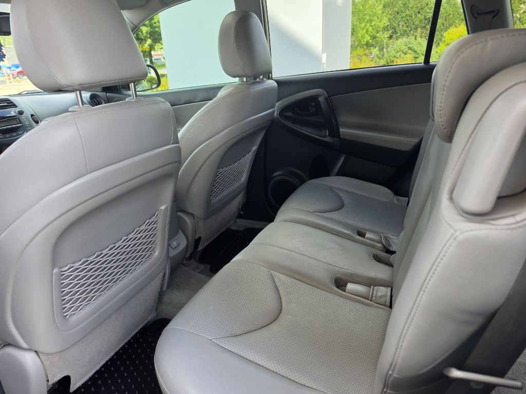 2011 Toyota Rav4 Image 20