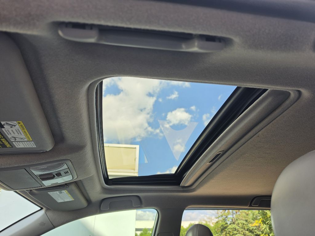 2011 Toyota Rav4 Image 22