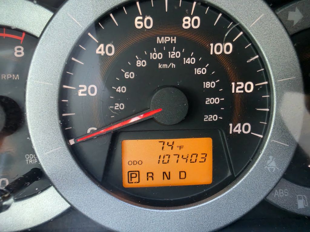 2011 Toyota Rav4 Image 30