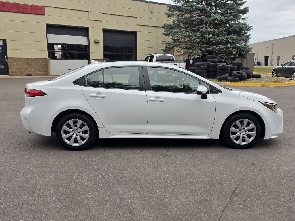 2022 Toyota Corolla Image 6