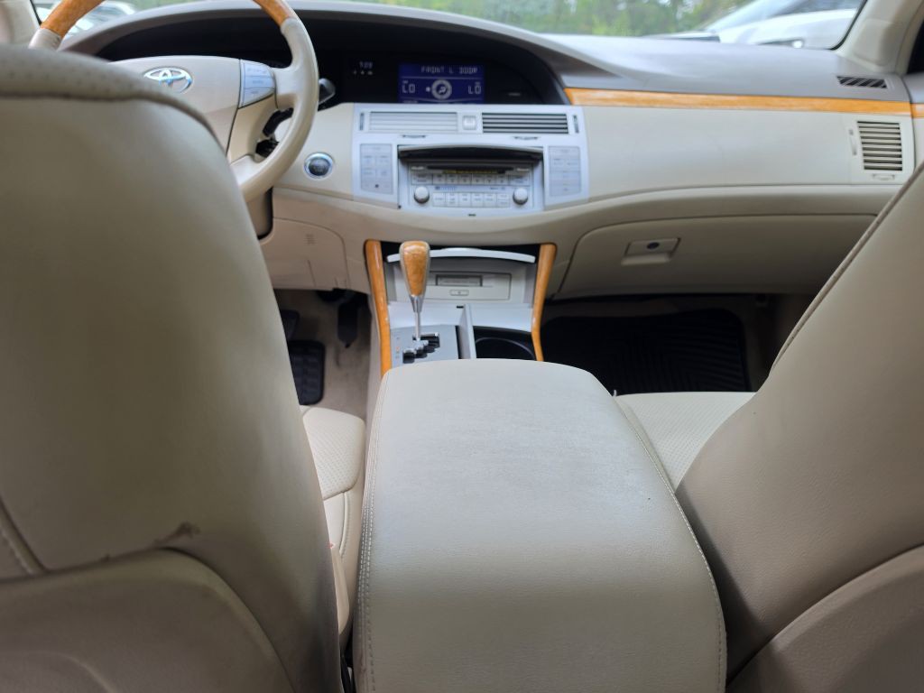 2006 Toyota Avalon Image 10