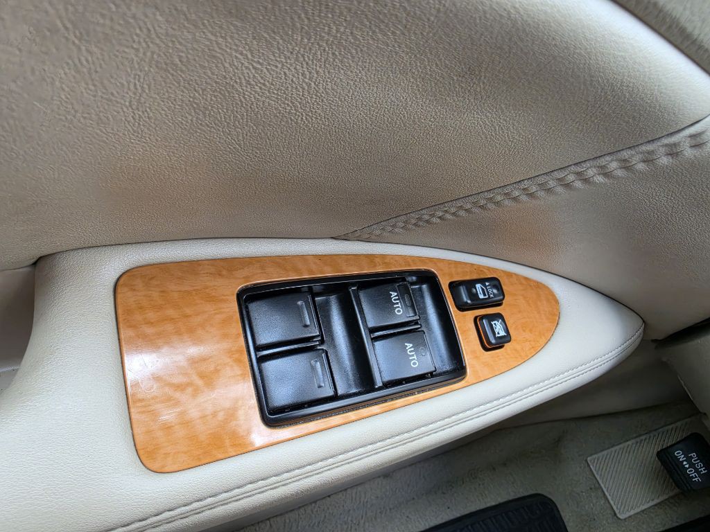 2006 Toyota Avalon Image 22