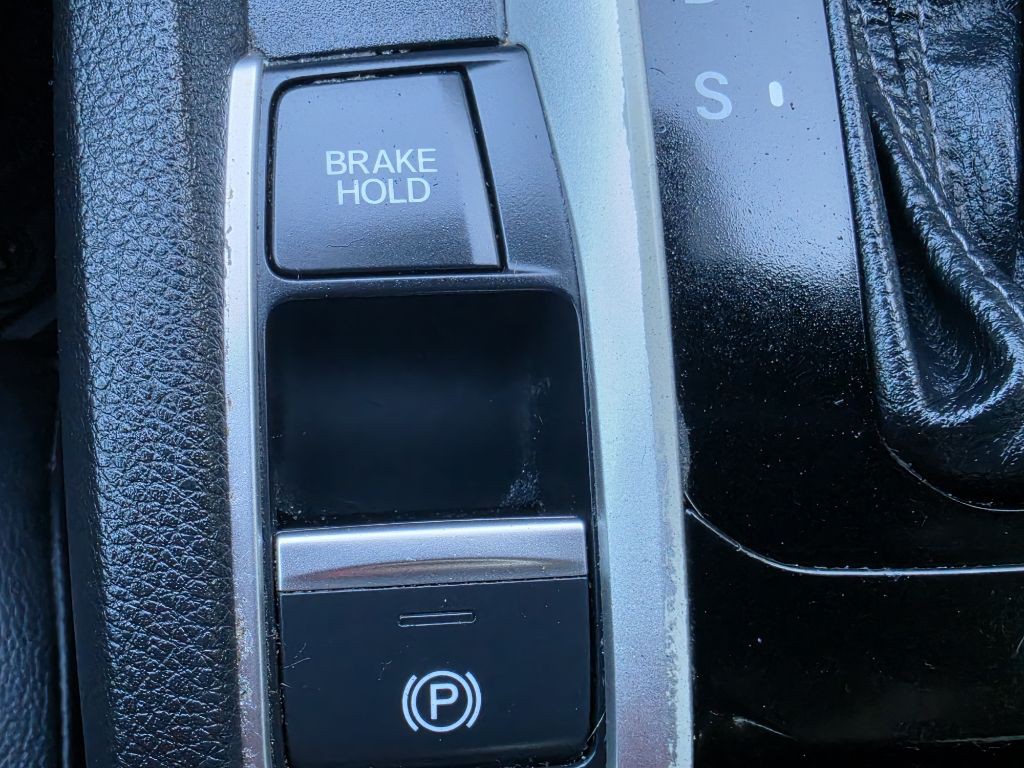 2019 Honda Civic Image 16