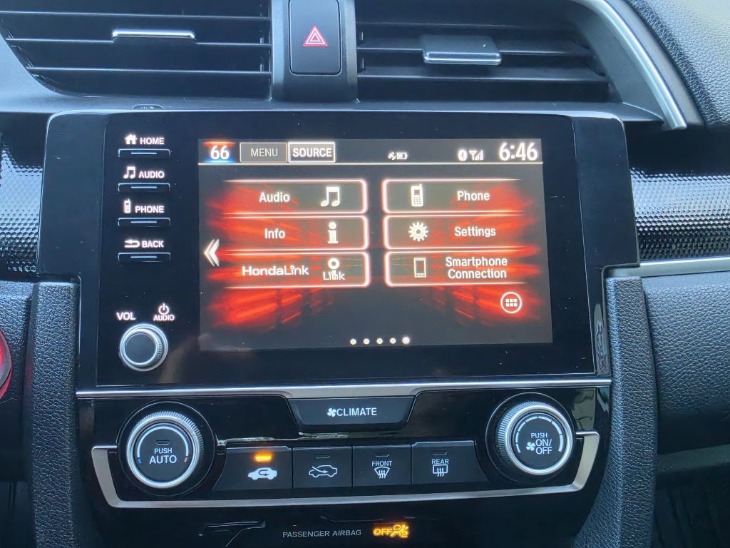 2019 Honda Civic Image 19