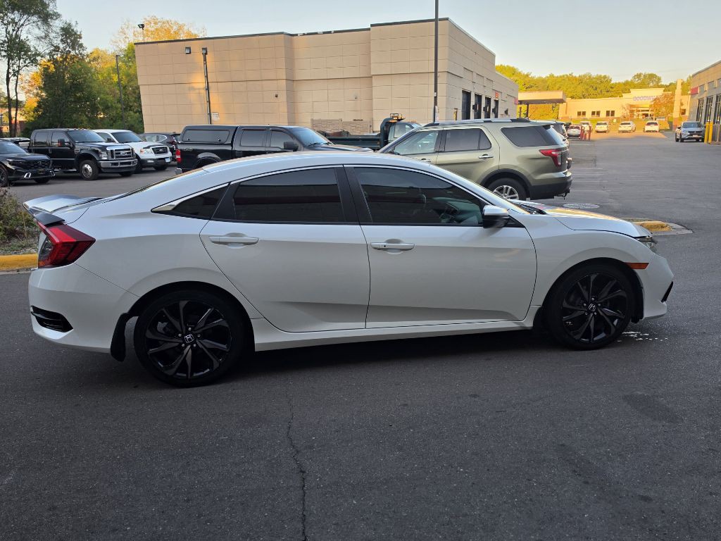 2019 Honda Civic Image 4