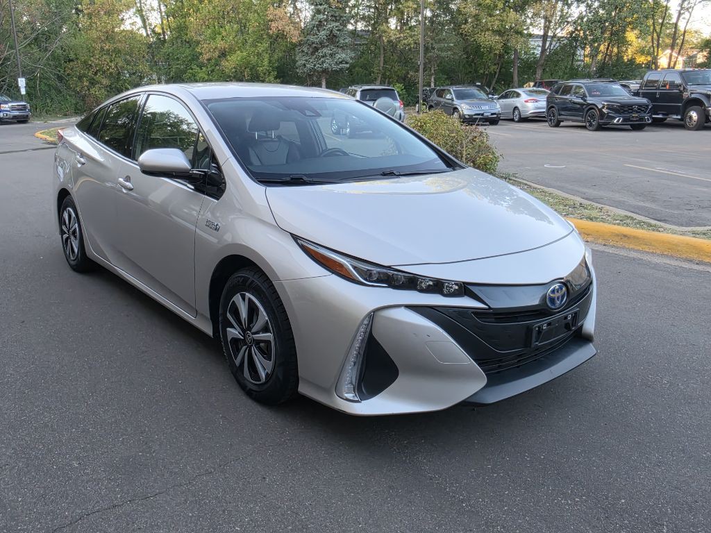 2018 Toyota Prius Image 2