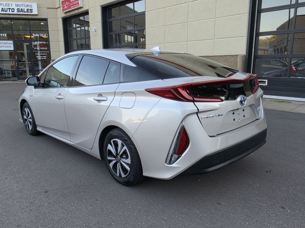 2018 Toyota Prius Image 7