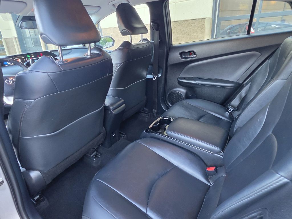 2018 Toyota Prius Image 13