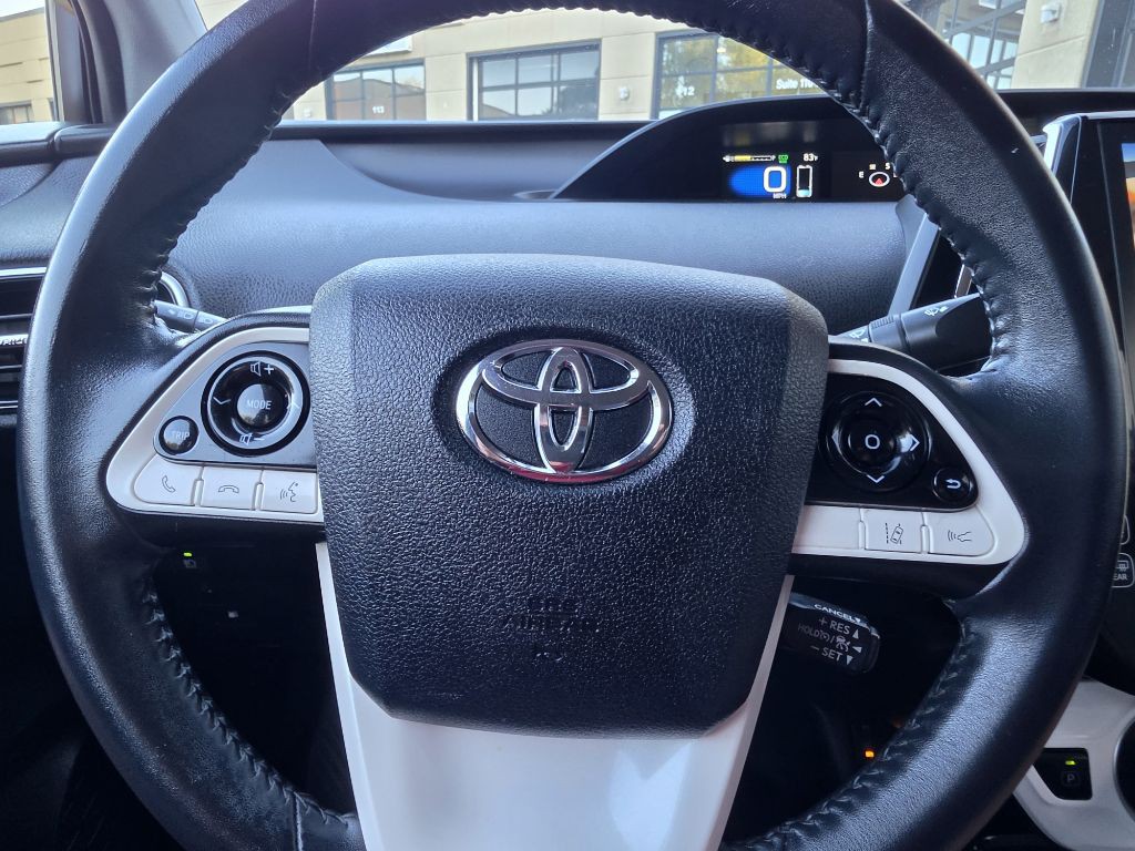 2018 Toyota Prius Image 19