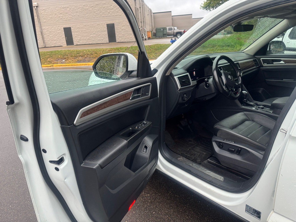 2018 Volkswagen Atlas Image 6