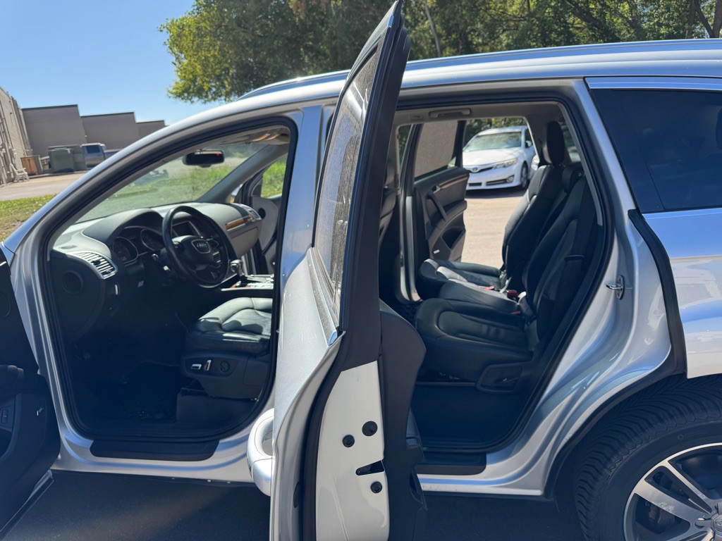 2014 Audi Q7 Image 12