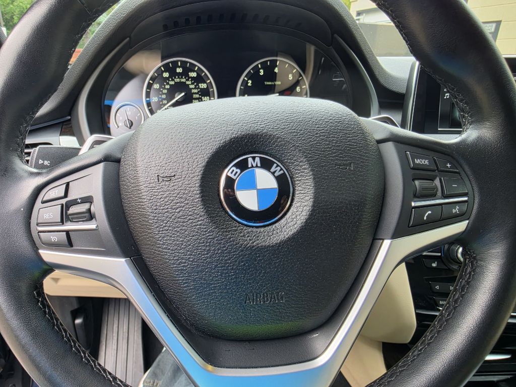 2018 BMW X5 Image 25
