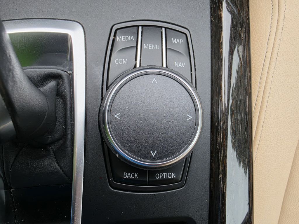 2018 BMW X5 Image 28