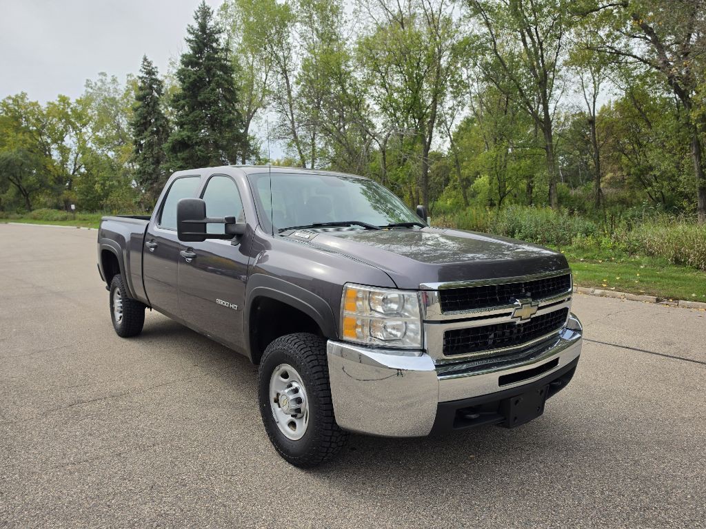 2010 Chevrolet Silverado 1500 Image 1