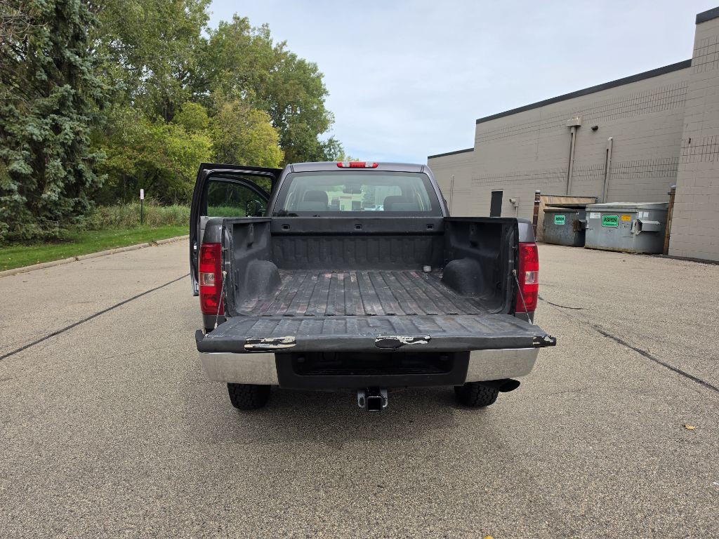 2010 Chevrolet Silverado 1500 Image 13
