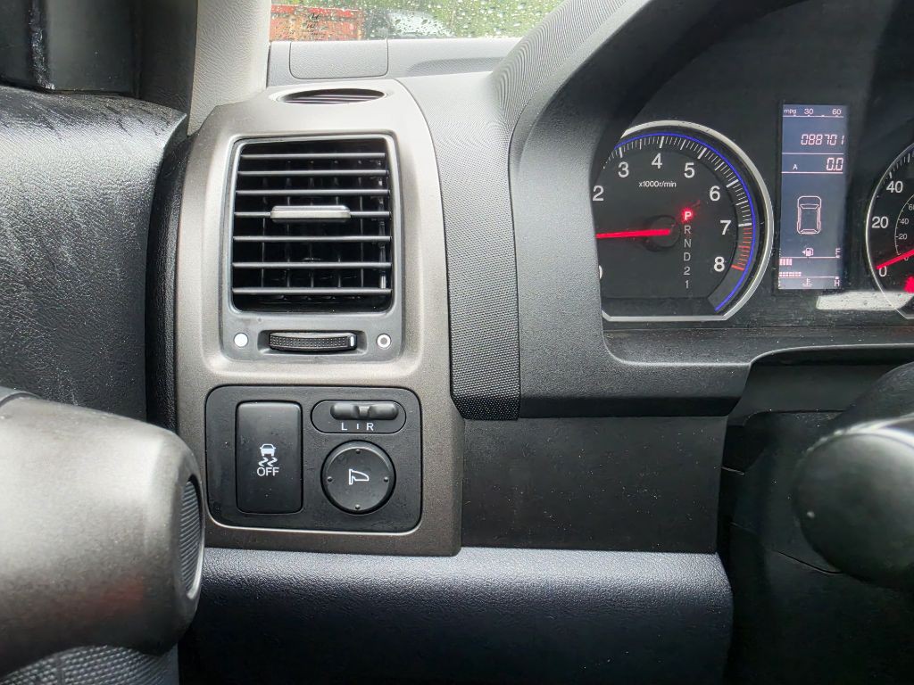 2011 Honda CR-V Image 17