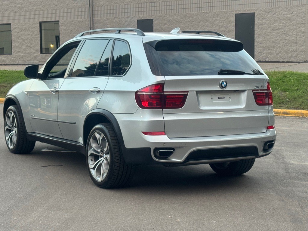 2013 BMW X5 Image 12