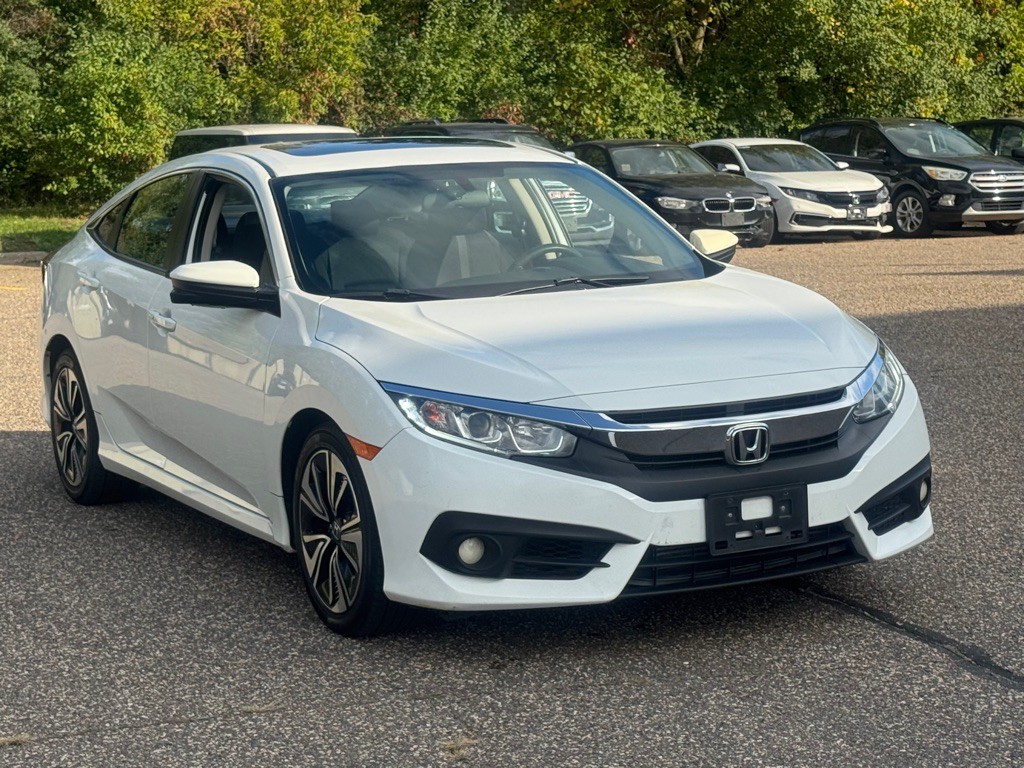 2016 Honda Civic Image 2
