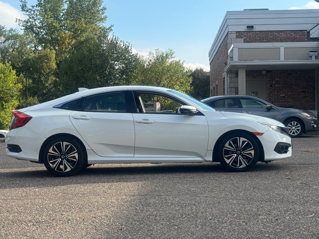 2016 Honda Civic Image 13