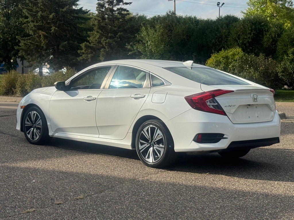 2016 Honda Civic Image 19