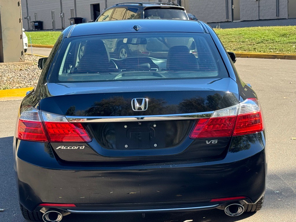 2015 Honda Accord Image 6