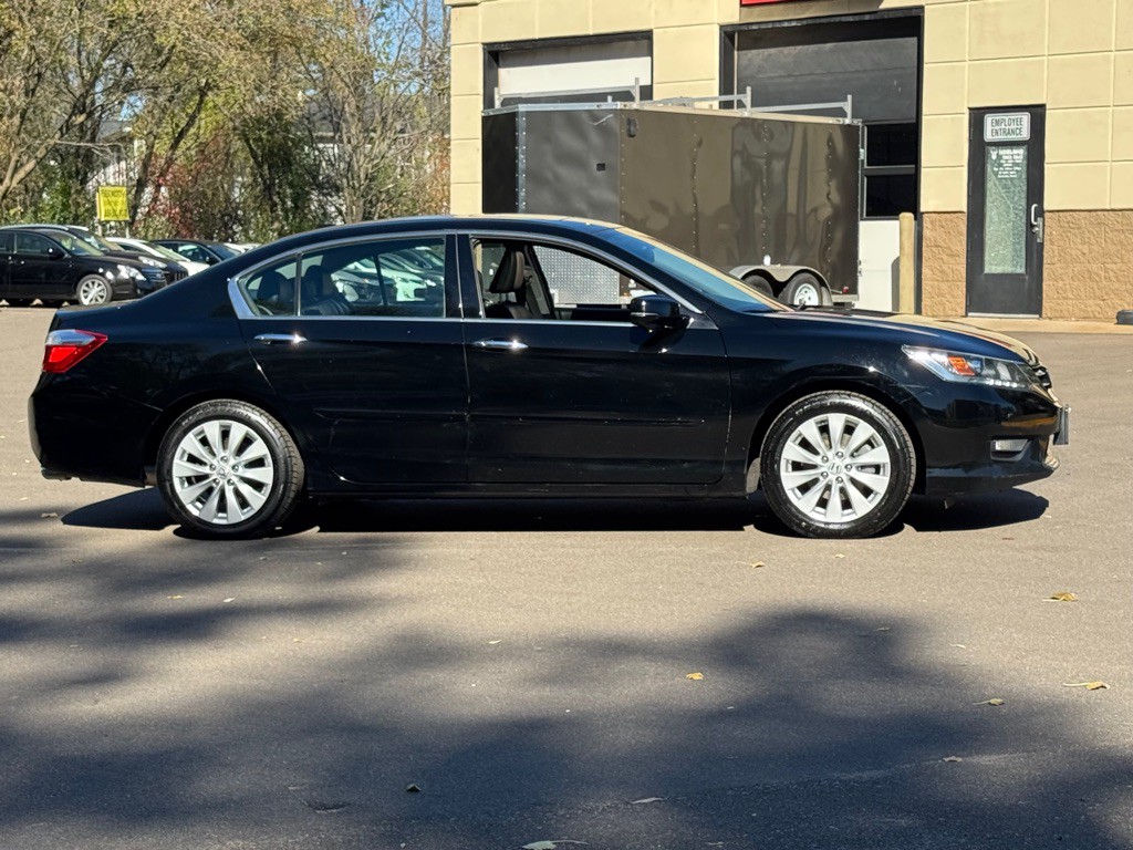 2015 Honda Accord Image 15
